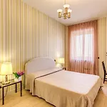 King Hotel 3*
