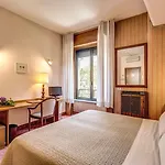 King Hotel 3*
