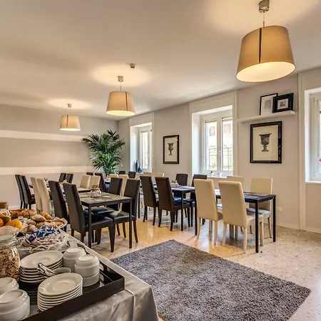 King Szálloda Róma