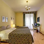 King Hotel
